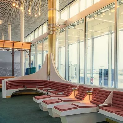 luusssso's tweet photo. Love this terminal redesign at Charles de Gaulle Airport in Paris 

This is what the modern travel experience should strive to become https://t.co/jvglfDBDDZ