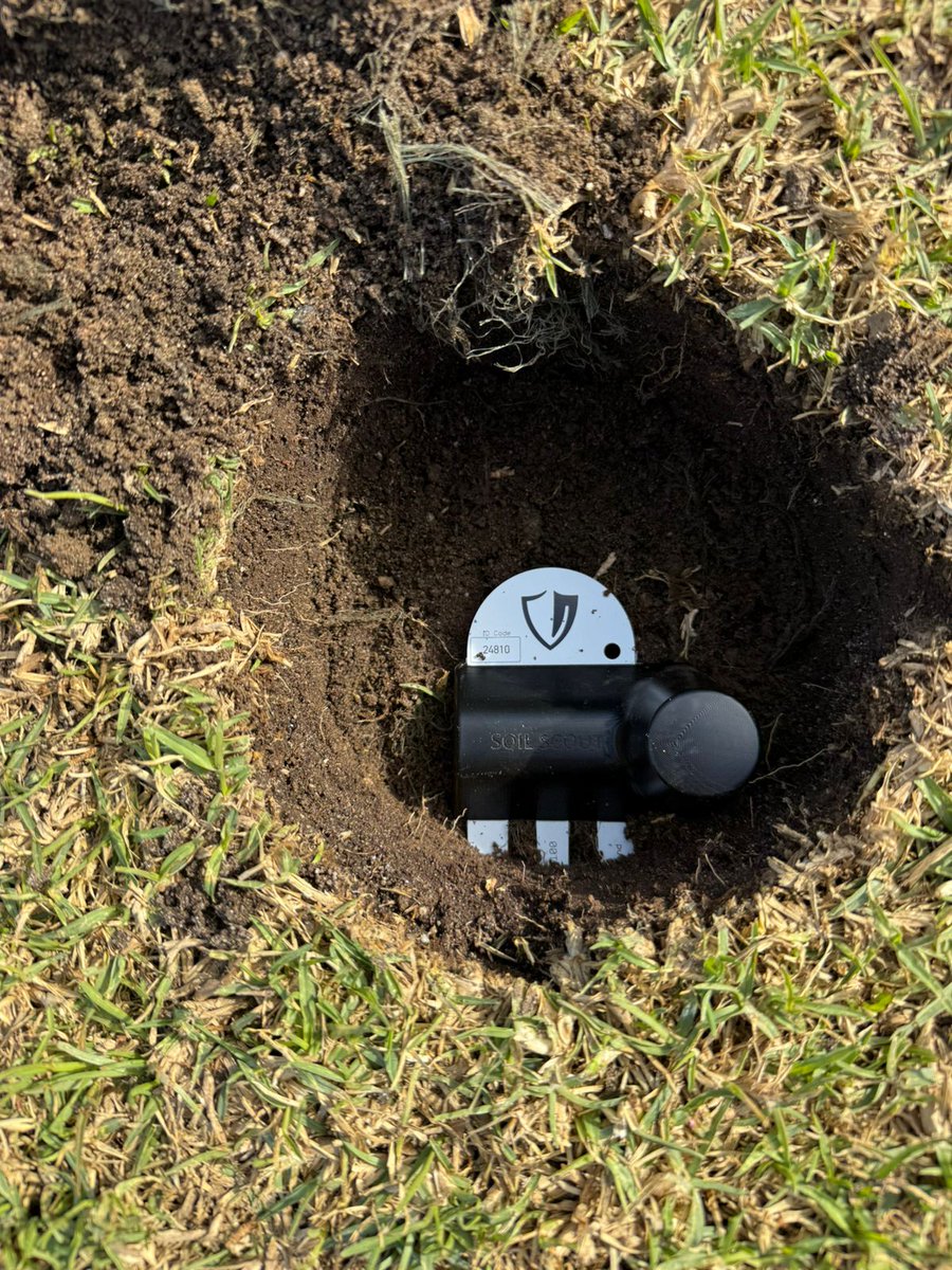 Installing the <a href="/Soil_Scout/">Soil Scout</a> Happi100 is
that simple:

1️⃣ Dig a small hole in the turf
2️⃣ Set the installation depth
3️⃣ Place the sensor
4️⃣ Close the hole

That’s it! Your sensor is ready to deliver real-time data,
enabling more precise and informed decision-making
for sports turf