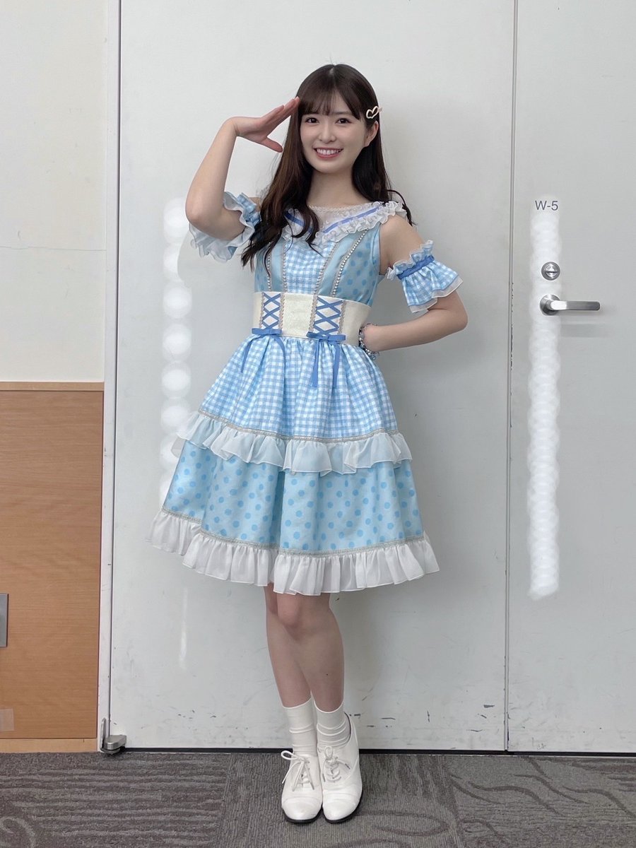 ブログ更新 小川彩】 ニコッとたくさん笑える年になりますように2025