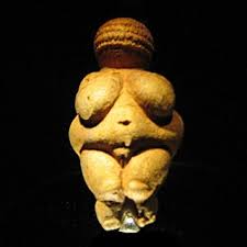 HistoryNomad24's tweet photo. The Oldest Erotic Art
The earliest erotic carvings, like Venus figurines, date back 37,000 years! Proof humans have always been creative.
#AncientArt #HistoryTrivia #HumanExpression https://t.co/SJHtH2EM8c