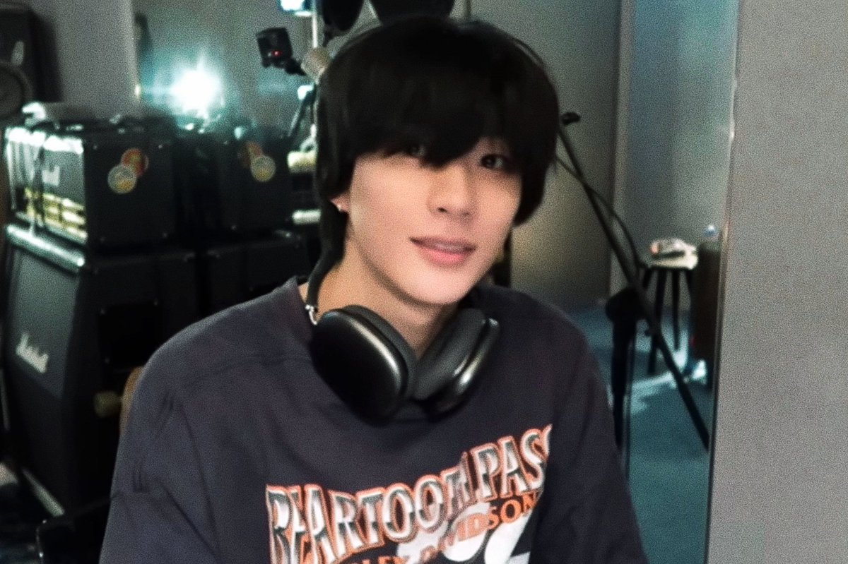 fan 판 凡 tweet media