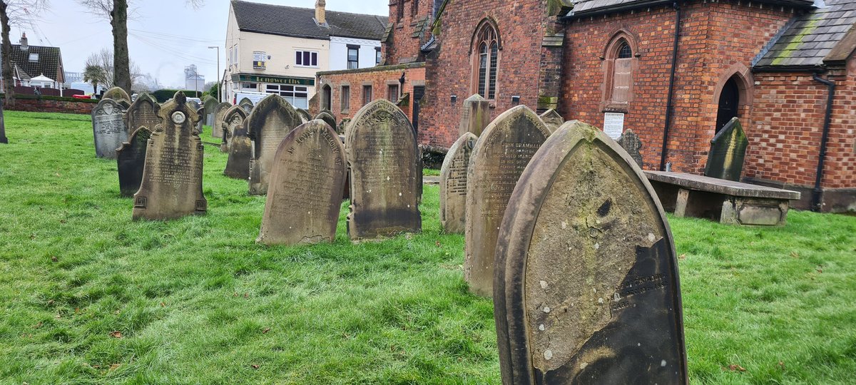 InscriptionsWw1's tweet photo. #RememberedHere
#StJohnsChurch #LostockGralam #Cheshire
More photos via https://t.co/DoOUQ87Fr7
#WW1 #LestWeForget
#wewillrememberthem #fww #warmememorials #memorials #greatwar #westernfront #wargraves #taphophile #firstworldwar #InscriptionsWW1 https://t.co/MtACv102WA