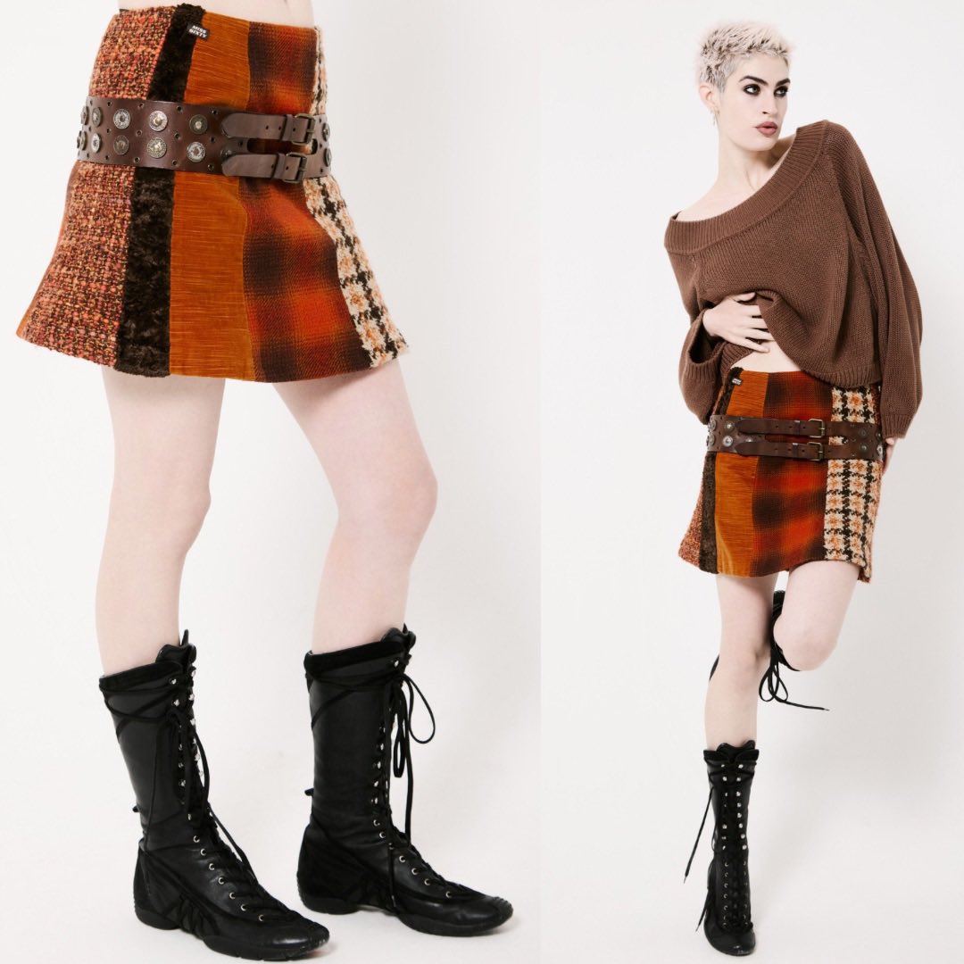 3aemShop's tweet photo. MISS SIXTY MULTI FABRIC SKIRT.
Available online now.
#3AEM https://t.co/ylFgZy0bqA