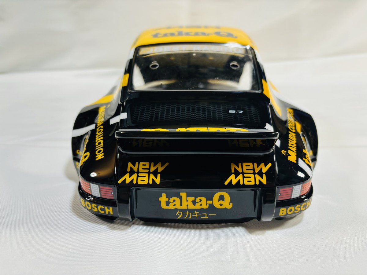 kei_rc_55's tweet photo. タミグラオートメッセ用のポルシェが完成しました〜
1986年のWEC FUJI 1000Km優勝車のタカキュー ヨーストポルシェを参考にしています
ベッド���イトは適当にデザインをしていましたが大失敗をして手抜きになりました😅
サイドミラーは本番までに着けようと思います
#タミヤ
#ポルシェ 
#takaQ https://t.co/F5hHlctgpo