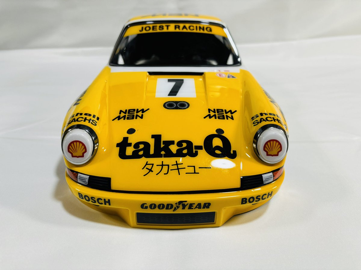kei_rc_55's tweet photo. タミグラオートメッセ用のポルシェが完成しました〜
1986年のWEC FUJI 1000Km優勝車のタカキュー ヨーストポルシェを参考にしています
ベッド���イトは適当にデザインをしていましたが大失敗をして手抜きになりました😅
サイドミラーは本番までに着けようと思います
#タミヤ
#ポルシェ 
#takaQ https://t.co/F5hHlctgpo