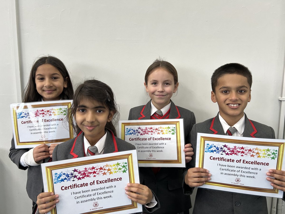 Congratulations to the pupils awarded with Certificates of Excellence during assembly last Friday ⭐️