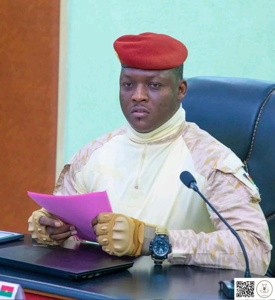 Zoom Afrika tweet media