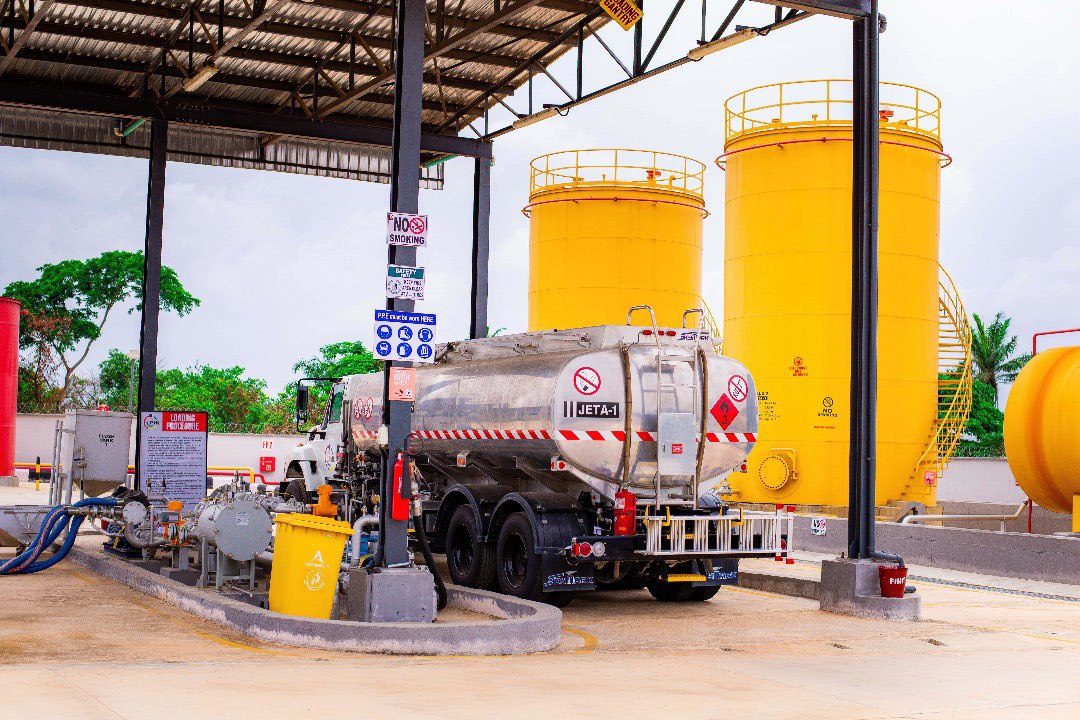 Our Aviation Fueling Services are now fully operational at the Alakia Airport Aviation Fuel Terminal, Ibadan! ✈️

Ready to fuel your next journey with excellence and reliability? We're here to power seamless take-offs and landings.

🤝 For partnerships or inquiries, contact us