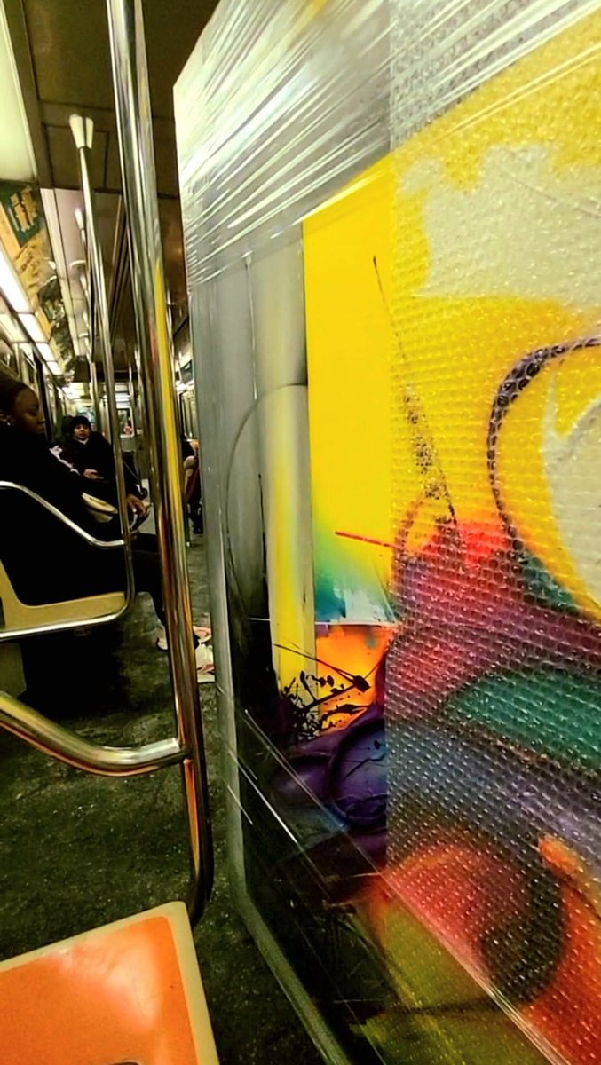 Mis colores se mueven en la "micro utopia " del NYC SUBWAY! #nyc #art