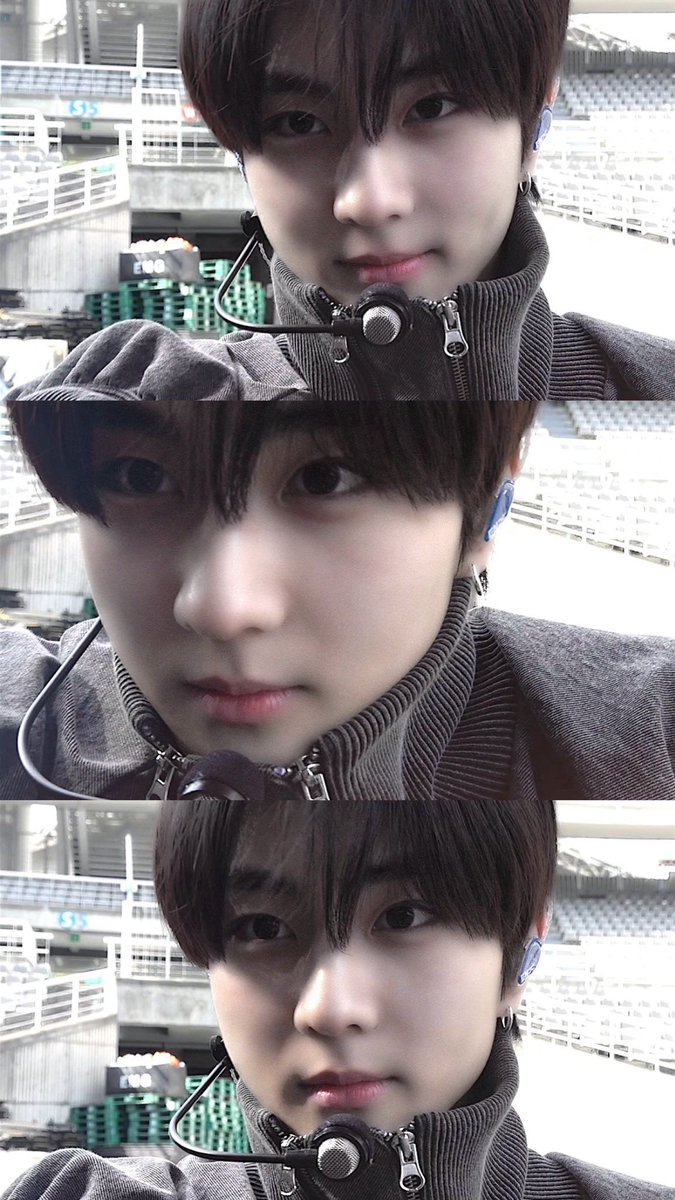 아 잠만.. 잘생겼어..