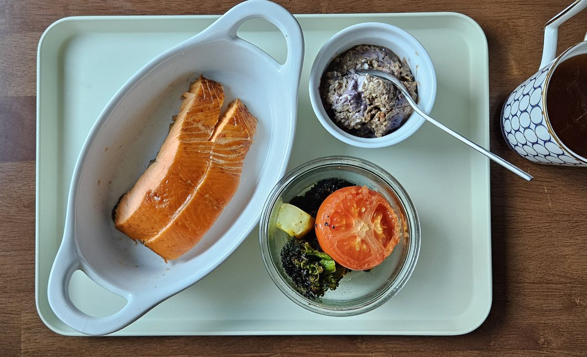 _formidable_j's tweet image. 건강식 + 만드는데 10분이 넘지 않을 것 + 설거지 거리 최대한 없게를 목표로