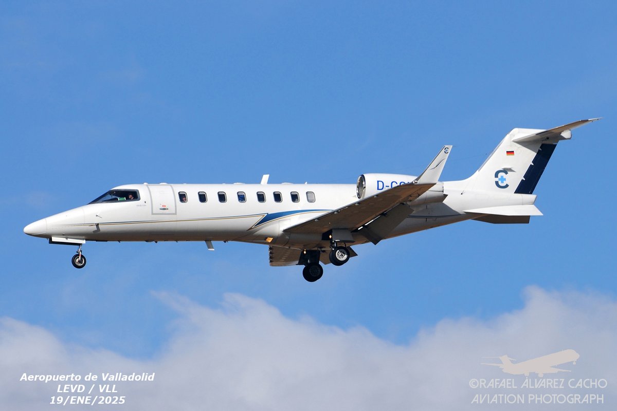 AlvarezCacho's tweet image. Ayer en @AeropuertoVll este @Bombardier #Learjet45 de #UNICAIR llegando desde Gran Canaria-Las Palmas (GCLP/LPA)🇮🇨como UNI136.Habitual parada de repostaje para,continuar su vuelo de traslado medicalizado hoy hacia Antwerp(Amberes) EBAW/ANR @antwerpairport🇧🇪#MEDEVAC Final rwy 23.