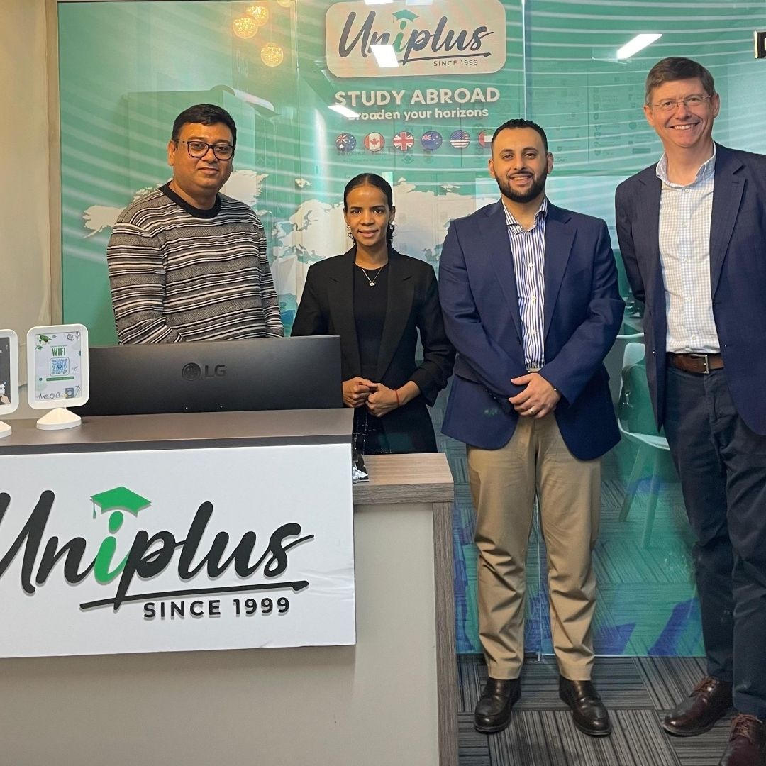 uniplus1999's tweet photo. Uniplus Education was honored to host senior representatives from Kaplan.

The meeting also explored potential collaborations aimed at benefiting both organizations and their students through enhanced international pathways.

#UniplusEducation #Kaplan #InternationalPathways https://t.co/TjffHSruG8