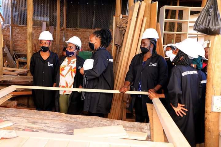 Our community is all about support and growth, join our sisterhood of women learning carpentry and making lasting memories.

#FundiWomen