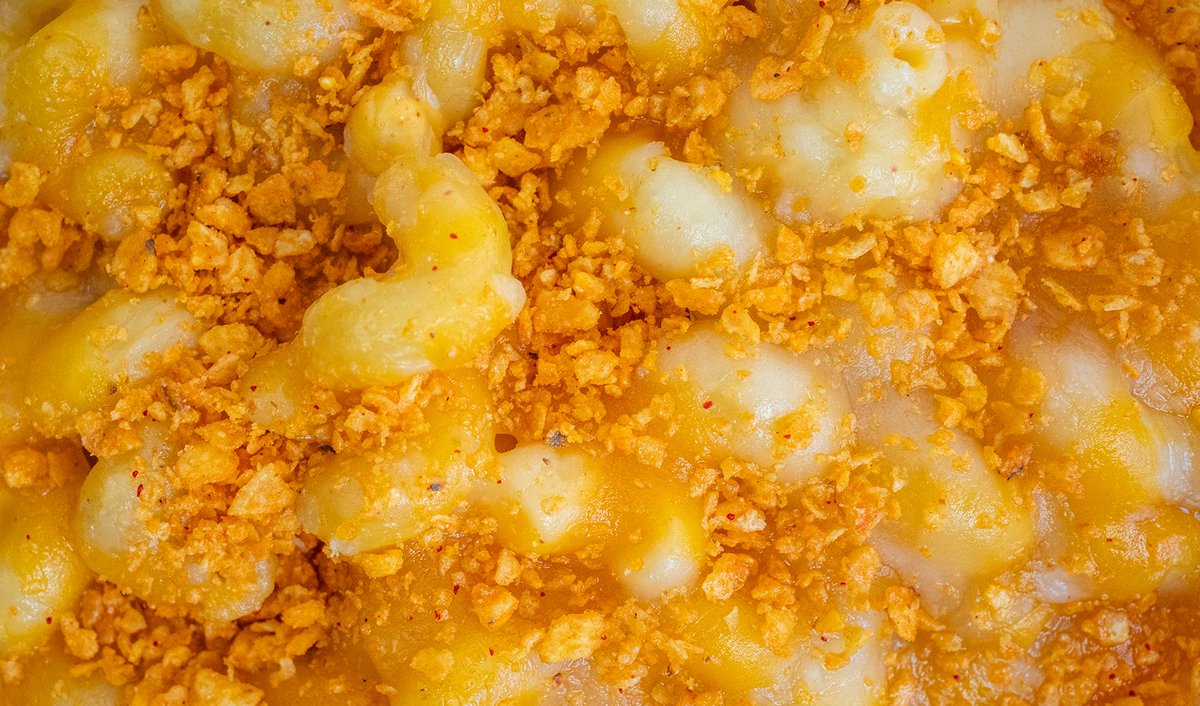 Thenuggetspot's tweet photo. if you need to find us, we'll be hiding right here 🥶 warm up with Nacho Mac made of cavatappi pasta in a housemade saucy nacho queso baked with shredded cheddar and monterey jack then topped with crushed @Doritos 🧀🔥
#thenuggetspot #nationalcheeseloversday https://t.co/nPXKWPixu7