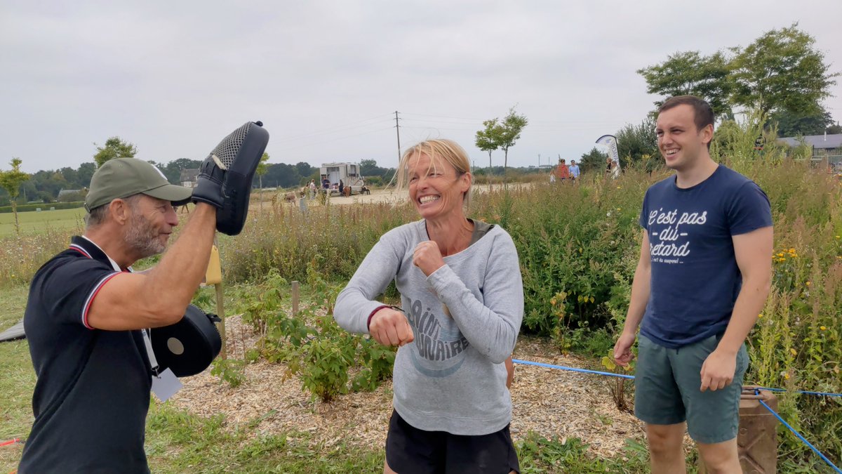 "La seule façon de faire du bon travail est d'aimer ce que vous faites."
______________________________________________________

#CoachSportifSaintMalo #Bootcamp #Teambuilding #RHentreprise #SparteamCoaching #PréparationPhysique #Preparationmentale #SamuelNobilet #SaintMalo