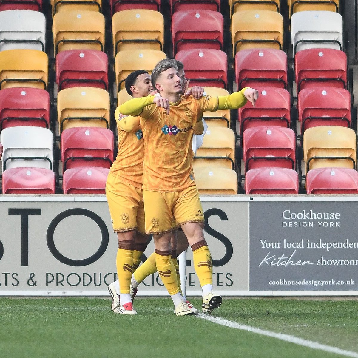 Never in doubt 🤩

What emoji would you use to sum up Will’s performance on Saturday 👇

#AmberArmy | #SuttonUnited | #ForeverAmber 💛