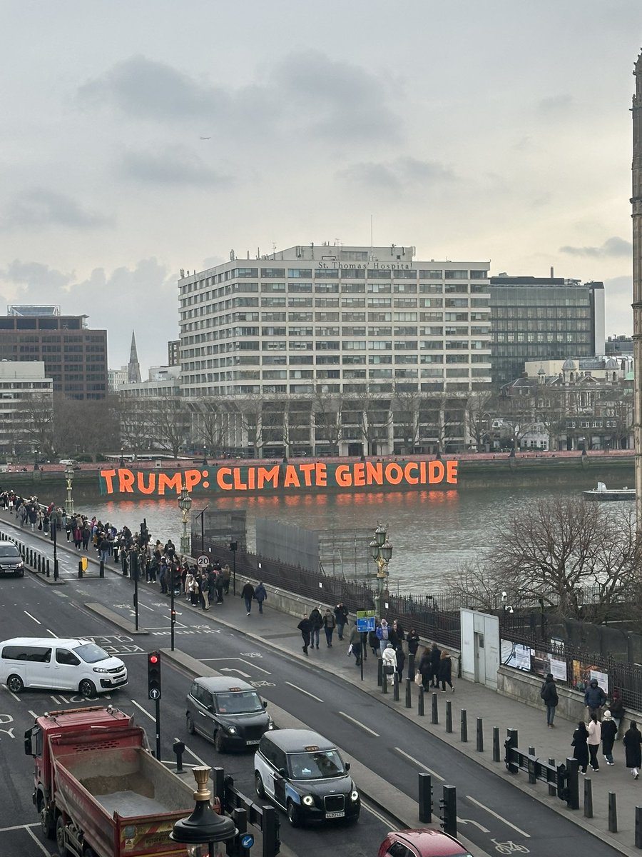 In Westminster today <a href="/JustStop_Oil/">Just Stop Oil</a> put a banner up for <a href="/realDonaldTrump/">Donald J. Trump</a>’s inauguration 
#ukparliament #politics 
#climate