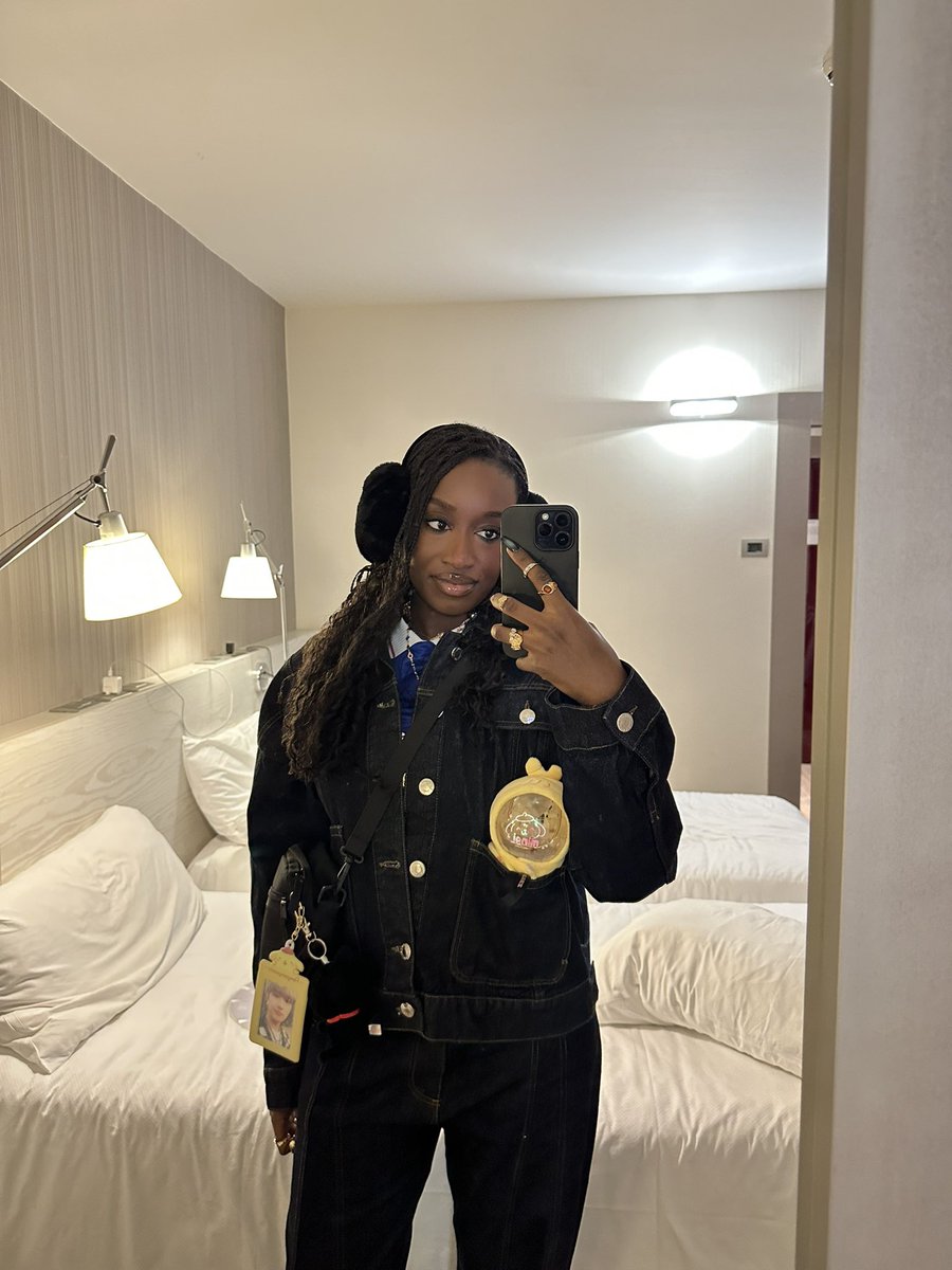 MINGITIDDIE's tweet photo. im (not) readyyy #ATEEZinMilan https://t.co/MrWx77caVg