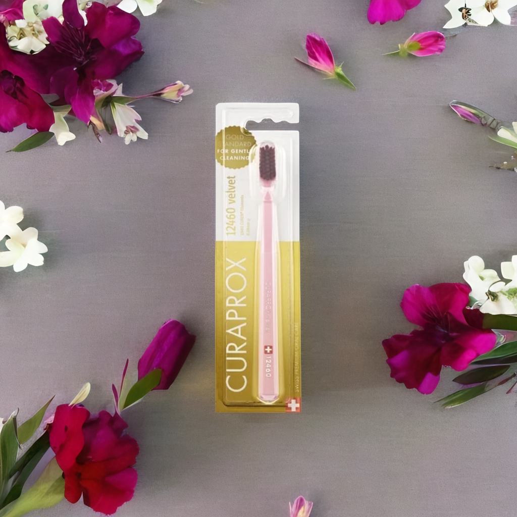 Take some time out for yourself and your oral health. Quietly. Twice a day. The <a href="/curaproxusa/">CURAPROX</a> Toothbrush CS 12460 Velvet in the #NovemberBox is sensationally gentle on tooth enamel and gums. Brushing your teeth becomes a nourishing daily ritual. 

l8r.it/8skx