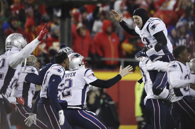 patriotslatam's tweet photo. Se cumplen seis años de la última final de conferencia de los Patriots. 

Fue 37 a 31 ante los Chiefs en Arrowhead, en lo que marcó tal vez uno de los mayores hitos de la Dinastía para que New England fuera a ganar su último Super Bowl.

Abrimos hilo para recordar este momento. https://t.co/qVjenxLk1Z