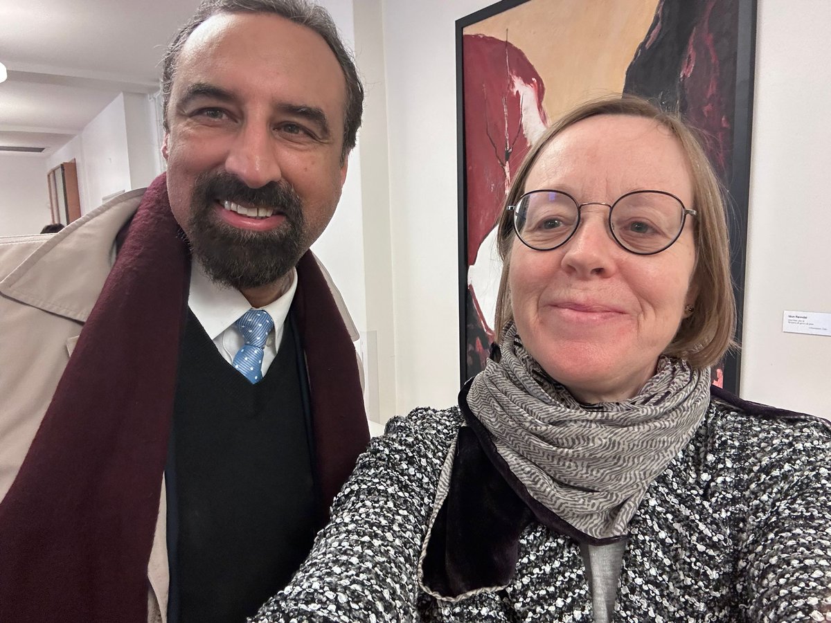 Islam UK Centre (@islamukcentre) on Twitter photo <a href="/sgilliat/">Sophie Gilliat-Ray</a> <a href="/UniOslo/">Universitetet i Oslo</a> <a href="/umeauniversity/">Umeå University</a> Roedd yr arholiad hefyd yn gyfle i gwrdd â Shaukat Warraich <a href="/FaithAssociates/">Faith Associates</a> - da gweld cyfeillion y Ganolfan!
The examination was also a chance to meet Shaukat Warraich from Faith Associates - good to see friends of the Centre! <a href="/sgilliat/">Sophie Gilliat-Ray</a> <a href="/UniOslo/">Universitetet i Oslo</a> <a href="/umeauniversity/">Umeå University</a> Roedd yr arholiad hefyd yn gyfle i gwrdd â Shaukat Warraich <a href="/FaithAssociates/">Faith Associates</a> - da gweld cyfeillion y Ganolfan!
The examination was also a chance to meet Shaukat Warraich from Faith Associates - good to see friends of the Centre!