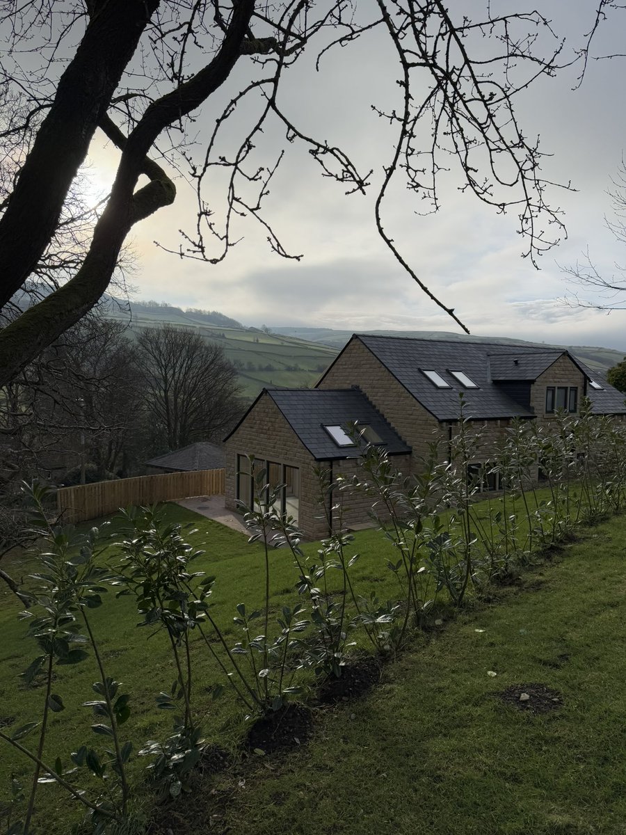 Sitting in a quarter of an acre plot surrounded by mature trees and wonderful views, Fairfields House is the 𝘂𝗹𝘁𝗶𝗺𝗮𝘁𝗲 luxury family home 🏡

Offers over £799,950 - on the market with <a href="/Wm_Sykes/">Wm Sykes & Son</a> 

#luxuryhome #bespokehome #holmfirth #westyorkshire