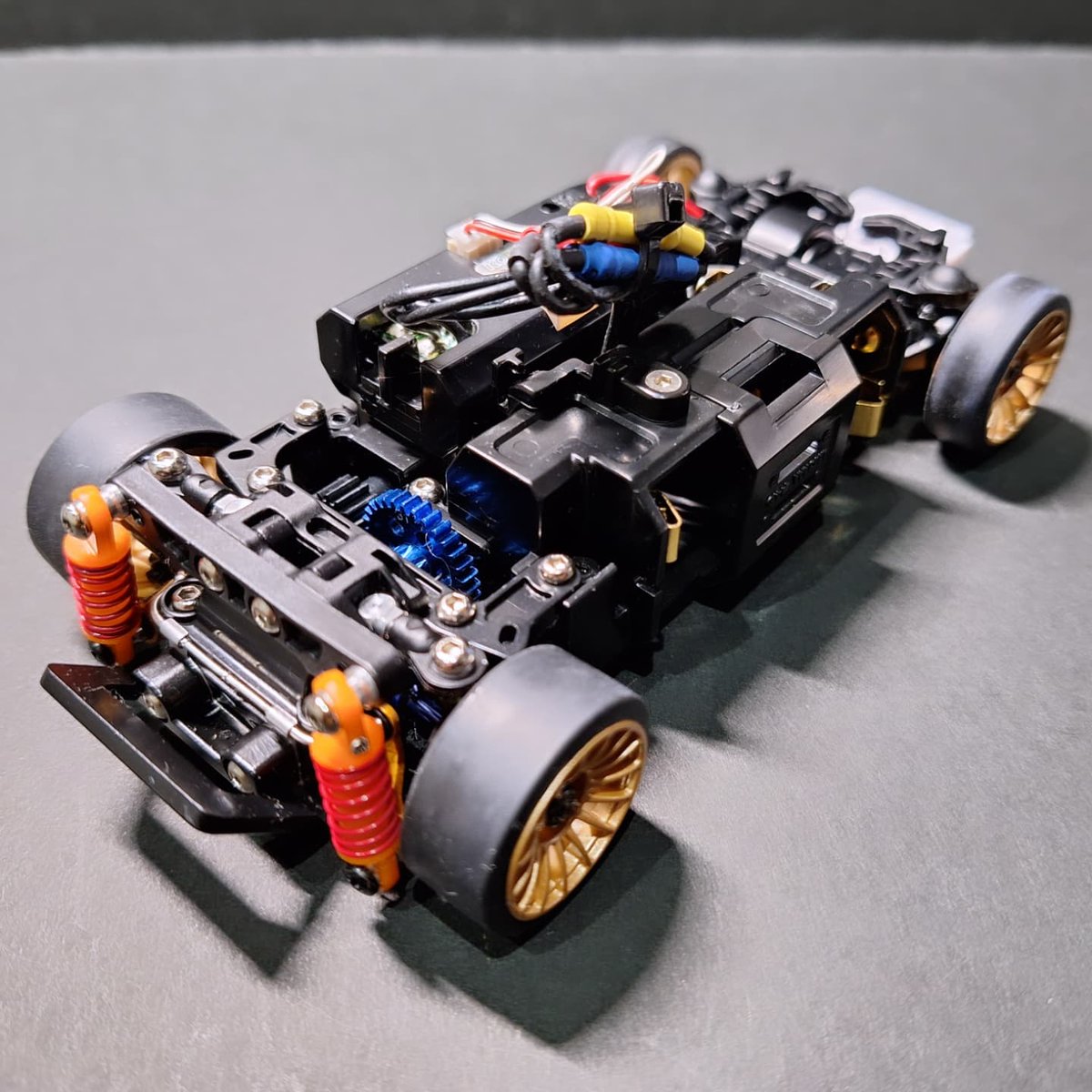 DeliciousGarage's tweet photo. Mini-z MA-020VE PRO SP
#京商 #ミニッツ #kyosho #miniz #ma020 #mr03 #ミニッツ限定 #ジャイロ #8500kv #kyosho20th #mr04 #レア #ブラシレスモーター #ミニッツ部 #awd https://t.co/qFcoI3ENa0