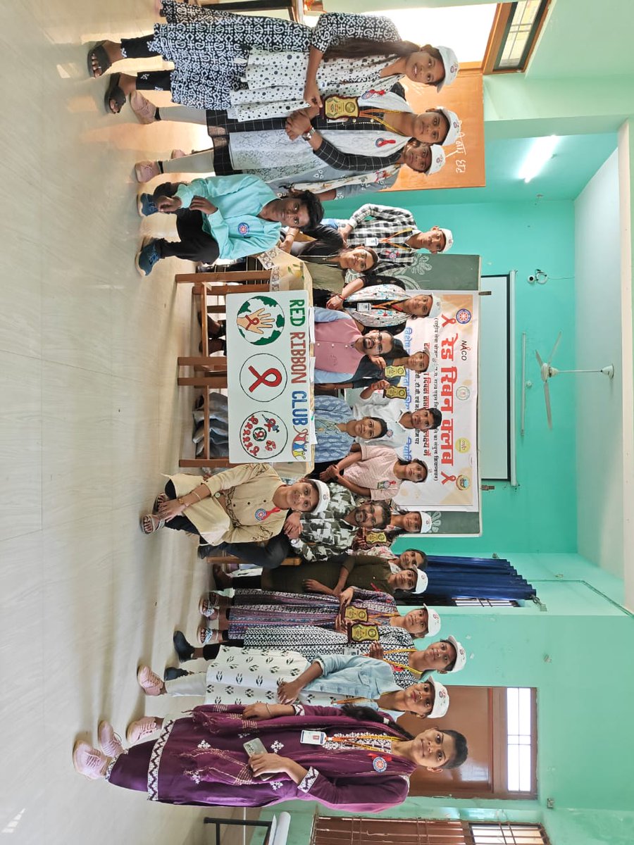Vicky_Nss_vol83's tweet photo. Volunteers of @NSSUFNGCFCG organized a program on the occasion of National Youth Day Week (12-19 Jan. 2025) on the theme of #HIV_TB_and_Drug_De_addiction under the able guidance and direction of Program Officer @DBNSSPO (18/01/2025) @_NSSIndia @ashokshrotinss @NSSRDBhopal https://t.co/iWkDWgCeBb
