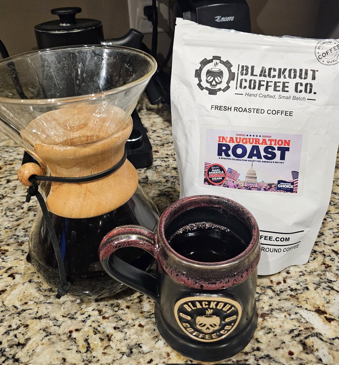 Rowebote's tweet image. This tastes especially good today for some reason. @CoffeeBlackout