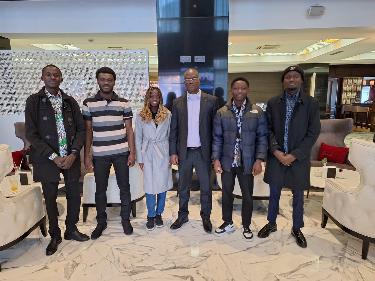 En marge des travaux du congrès, M. <a href="/AmakoeEugene/">Eugène Amakoé KLUTSE</a>  a échangé avec les membres du bureau de la coordination des étudiants et stagiaires togolais au Maroc de Tanger(CESTOM TANGER) sur les conditions de leurs vécus quotidiens et universitaires
