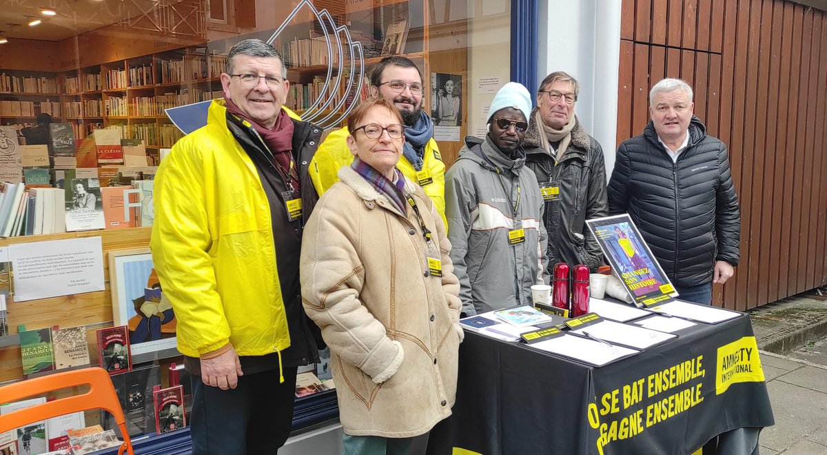 Liberté pour Cécile Kohler (@freececile_) on Twitter photo Merci <a href="/amnestyfrance/">amnestyfrance</a> Colmar pour cette action qui a permis de recueillir des lettres pour Cécile ❤️
Merci également à la députée Brigitte Klinkert et au maire de Colmar Éric Straumann pour leur participation et leur soutien 🙏🏻 L'opération "Des lettres pour Cécile" continue... Merci <a href="/amnestyfrance/">amnestyfrance</a> Colmar pour cette action qui a permis de recueillir des lettres pour Cécile ❤️
Merci également à la députée Brigitte Klinkert et au maire de Colmar Éric Straumann pour leur participation et leur soutien 🙏🏻 L'opération "Des lettres pour Cécile" continue...