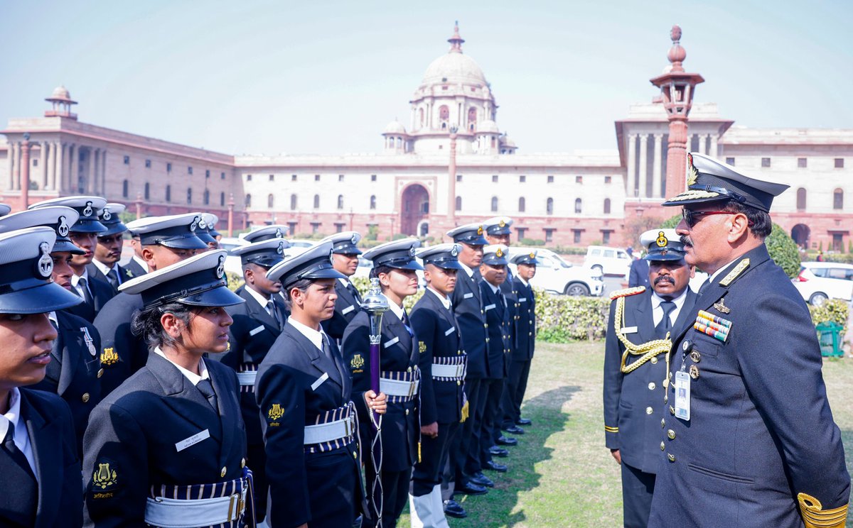 indiannavy's tweet photo. Adm Dinesh K Tripathi, #CNS, interacted with the #IndianNavy's #RepublicDayParade2025 contingent on #20Jan 25.

In a historic first, the contingent proudly includes 6 women musicians in the naval band, a remarkable step towards greater inclusivity & diversity in the Indian Navy. #NariShakti

#CNS lauded the contingent for their impeccable discipline, dedication, and commitment, emphasising that their presence in this prestigious occasion symbolises the strength and pride of the nation. 

#CNS urged and inspired the participants to perform with excellence in line with the Service's core values of - #Duty, #Honour, and #Courage.  

#CNS exhorted the contingent that their hard work and dedication would inspire millions of young leaders who will view the parade across the nation & the world and urged the marching contingent to give their absolute best and make the Navy and the Nation proud.
#RDParade2025