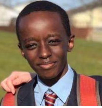 BraddockBessie's tweet image. Why, when this photo exists, were we perpetually presented with the child pic? 
#SouthportCoverUp