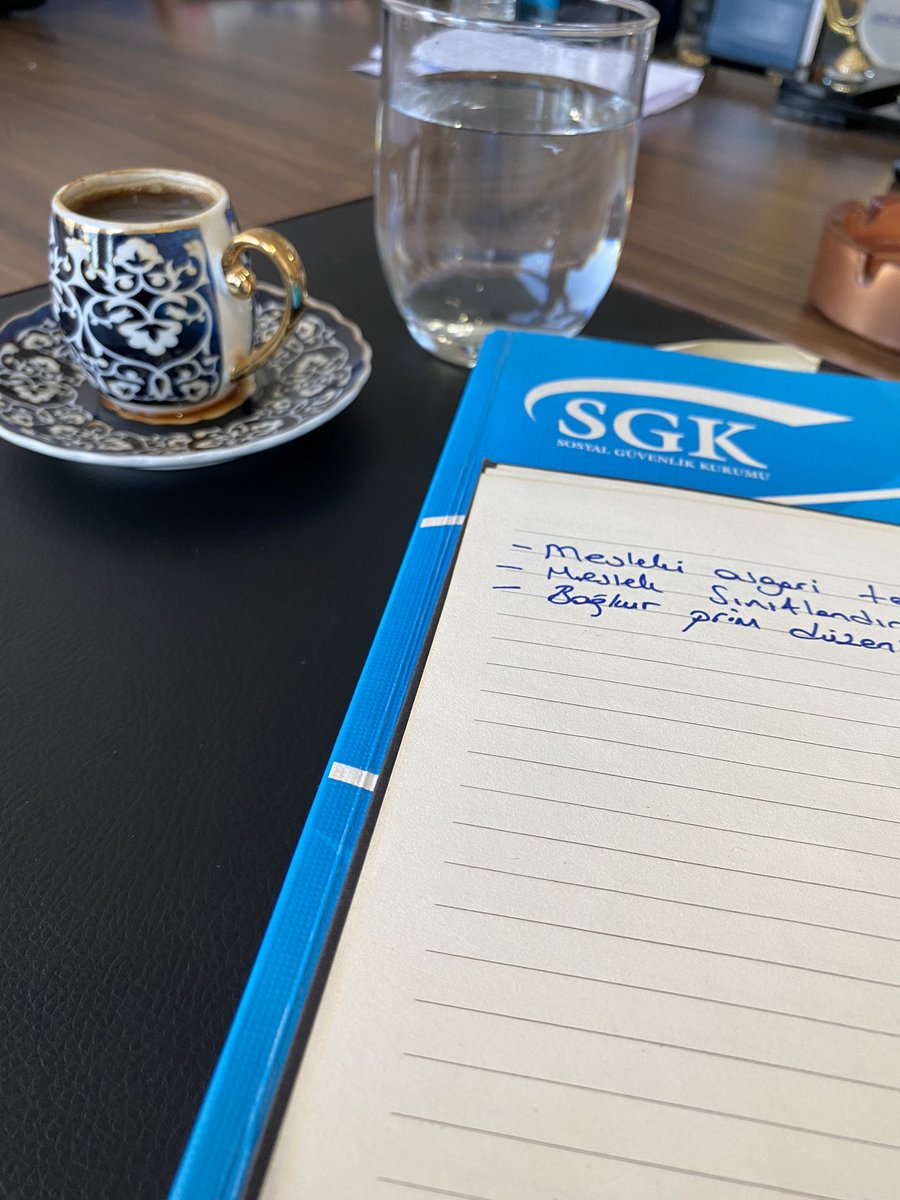 Onuronal_'s tweet photo. Kurt kışı geçiriyor , Ayaz felan da umurunda değil … 
Hep birlikte baharı göreceğiz inşaallah kardeşlerim …

Özlük Haklarımız Teslim Edilsin 
#3308HakMücadelesiVeriyor https://t.co/gDIVWofmBA