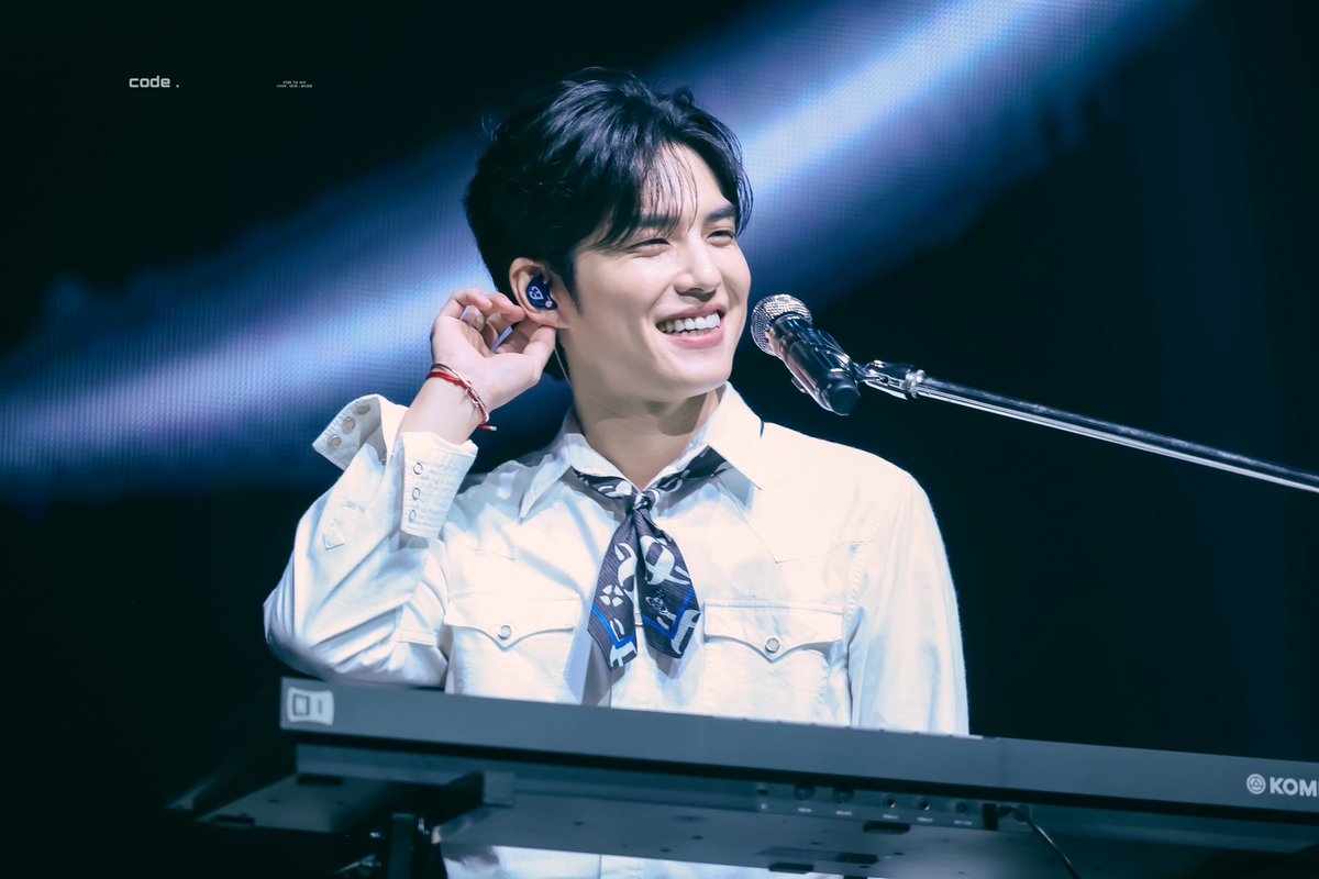 saiio0_'s tweet photo. 널 바라보고만 있어도
나도 모르게 미소를 짓고 있는 나를 보면 신기해 .. ♡⁼³₌₃ https://t.co/e8mVZIUfNm
