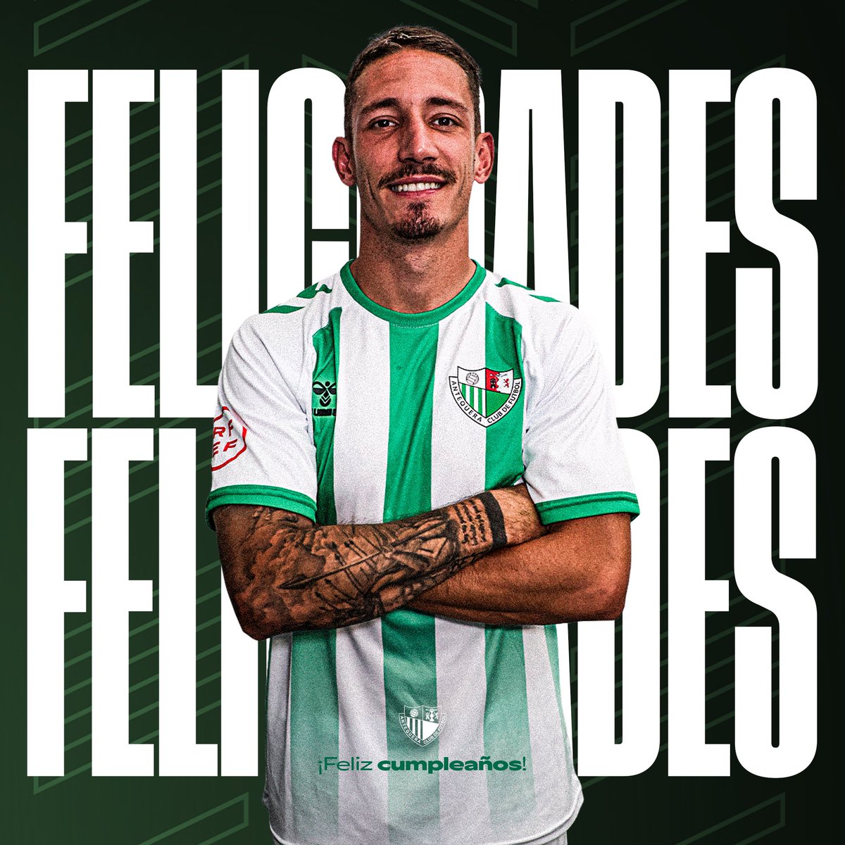 AntequeraCF's tweet photo. 🎂 Hoy cumple 2️⃣6️⃣ años nuestro jugador @elejalde_11.

🎉 ¡𝐌𝐮𝐜𝐡𝐚𝐬 𝐟𝐞𝐥𝐢𝐜𝐢𝐝𝐚𝐝𝐞𝐬, 𝙄𝙣̃𝙖𝙠𝙞!

😉 ¡Que sean muchos más con la blanquiverde! 🤍💚 https://t.co/DTbvrED05A