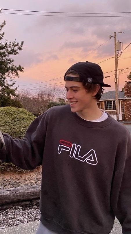 irene 🏒 tweet media