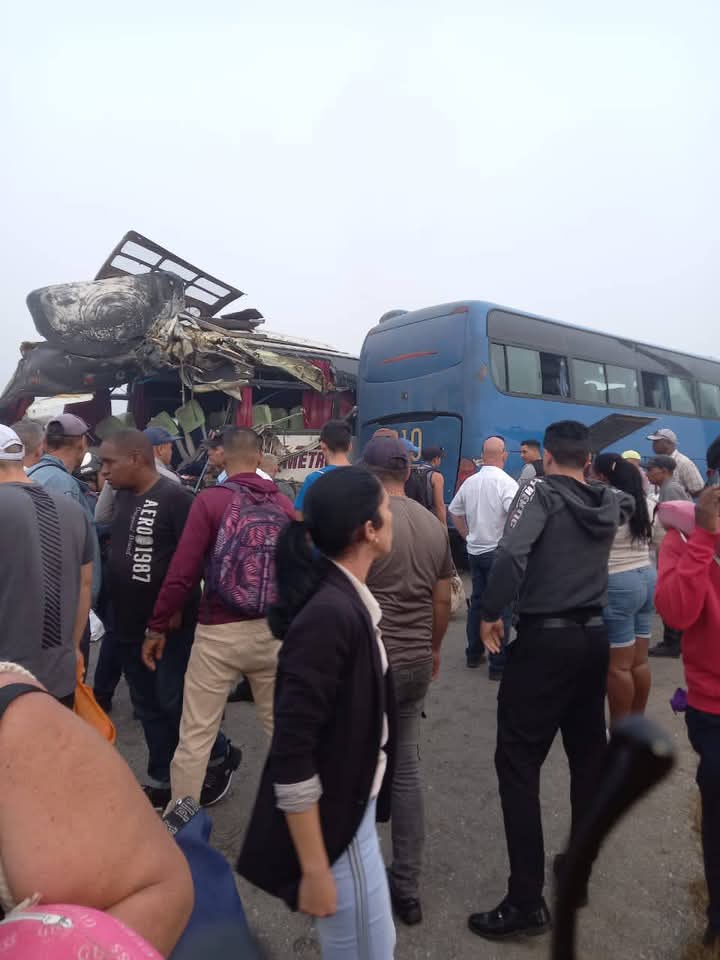 ASERE YA tweet media