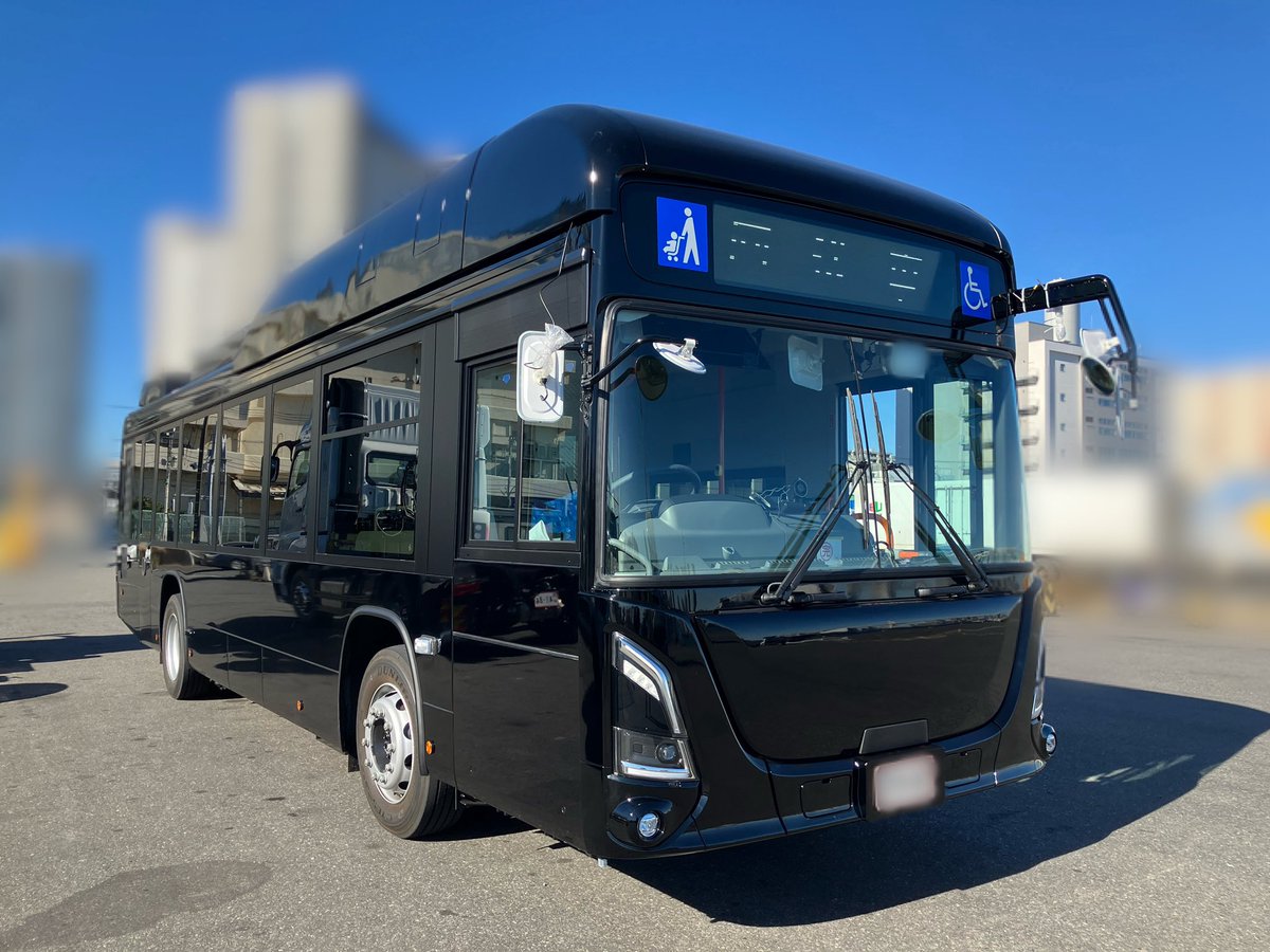 某所にて、エルガEV。大阪向け。