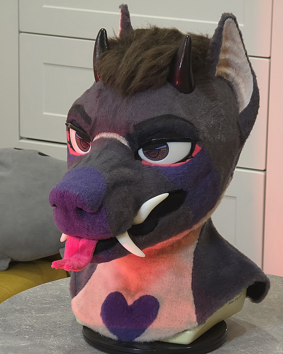 Western Vibe Saloon tweet media