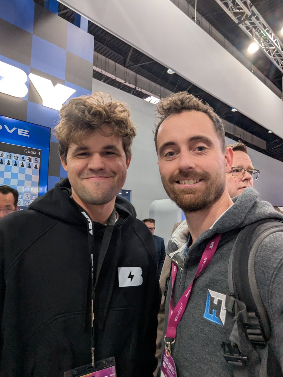 Good to meet you <a href="/MagnusCarlsen/">Magnus Carlsen</a>