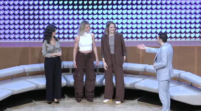 🎶💃🏽 Das sind die ESC-Moderatorinnen: Michelle Hunziker, Sandra Studer und Hazel Brugger.
bit.ly/3PK9jDA