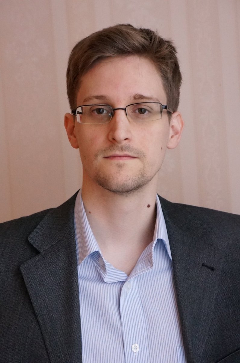 ThrillaRilla369's tweet image. Is it time to pardon Edward Snowden and Julian Assange?