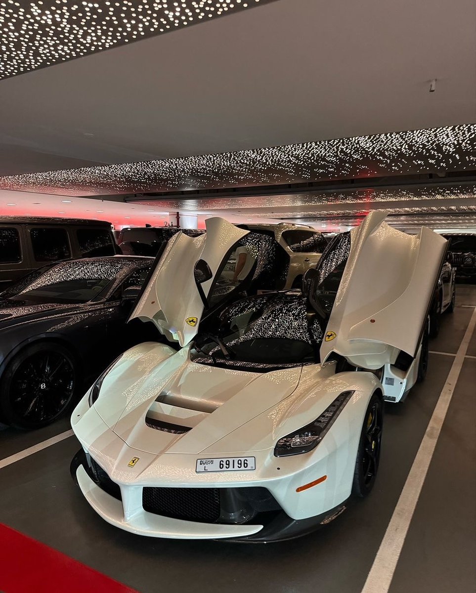 Ferrari LaFerrari ❄️