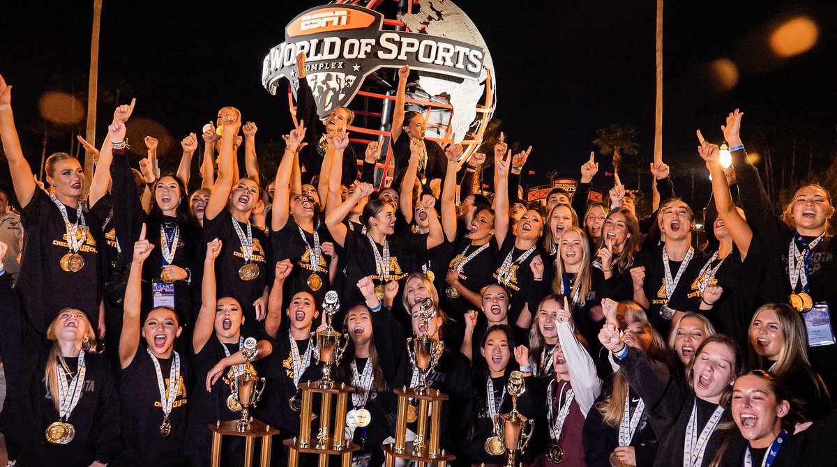 GopherSports's tweet image. Extremely #UMNProud of our NATIONAL CHAMPION Dance and Cheer programs! 🏆

Another year of Maroon &amp;amp; Gold excellence! 〽️

Full UCA/UDA Event Recap: z.umn.edu/a3hw