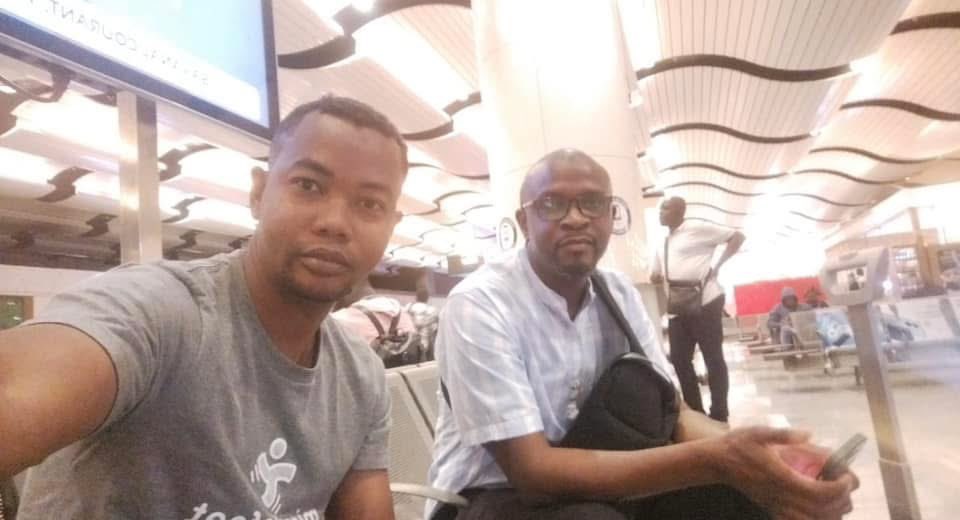 MiracleFeet tweet media