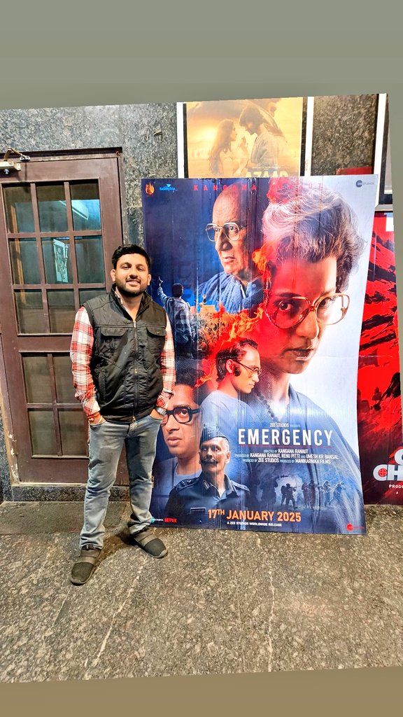 Aksh_Bharat's tweet image. Watched our Queen .@KanganaTeam
👑 on Big screen yesterday. Nobody could portray #IndiraGandhi better than you. 
@TheVishakNair as Sanjay Gandhi blew my mind 💣.
@AnupamPKher ji As JP  &amp;amp; 
@mahimachaudhrym in the last scene as Pupul Jaikar 😭 .
@ManikarnikaFP

#Emergency #Topnotch