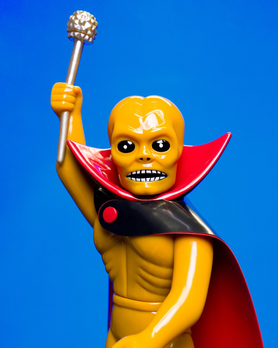 ToyUndergroundS's tweet photo. @Awesome_Toy PHANTOM BAT OG color 💀
The character is inspired by Japanese knock-off Golden Bat (Ogon Bat) illustrations from the 1960s.

Available at our online store!
https://t.co/4QxXjjpVTd

#sofubi #ソフビ #黄金バット #goldenbat #ogonbat #bat #skullbat #skull #スカルバット https://t.co/9f3dKGZFra