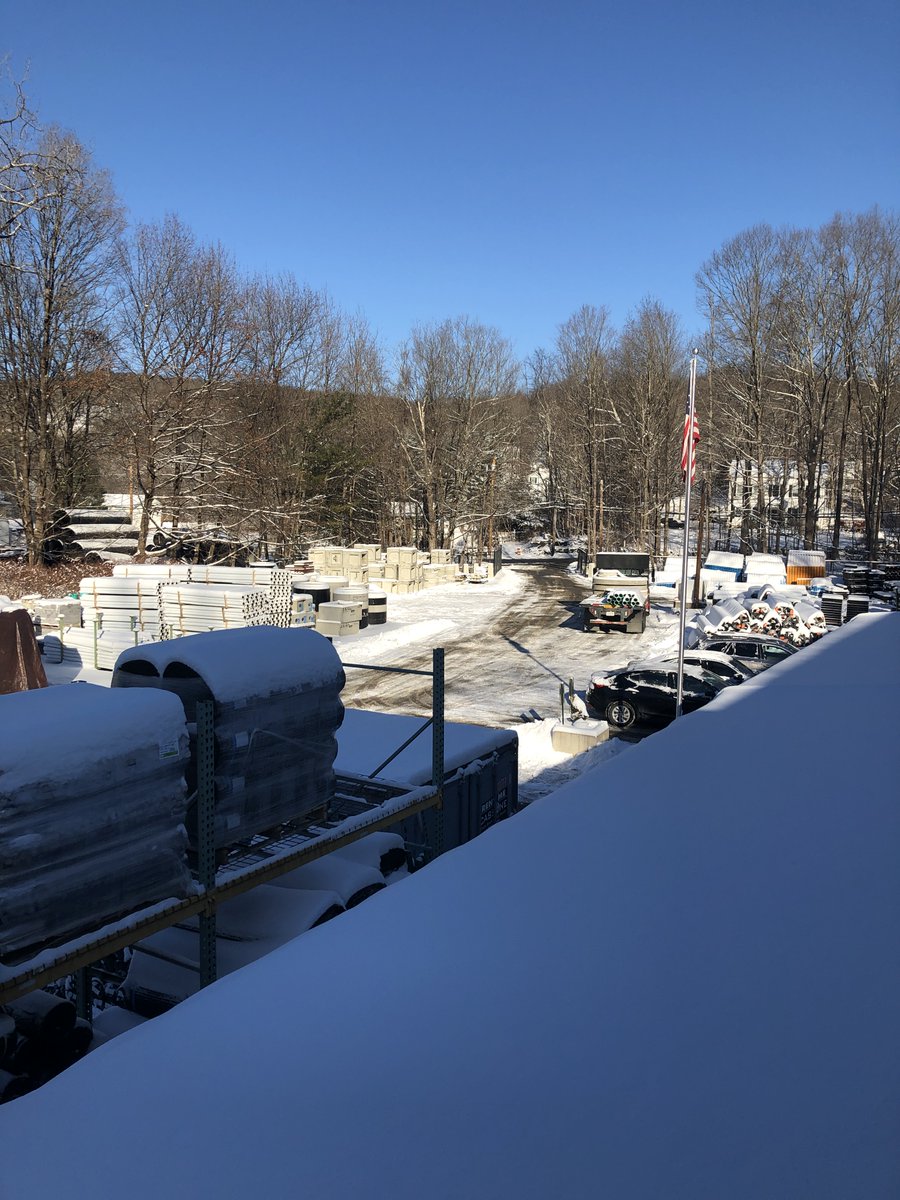 Carmel_Winwater's tweet photo. Snow day? Not at Carmel Winwater!
Come on over for all your waterworks needs. We're OPEN!
#CarmelWinwater #carmelny #Pipe #fittings #valves #Winsupply #WINWATER #snowdayvibes #2025snowfall https://t.co/cSXecGn8uN